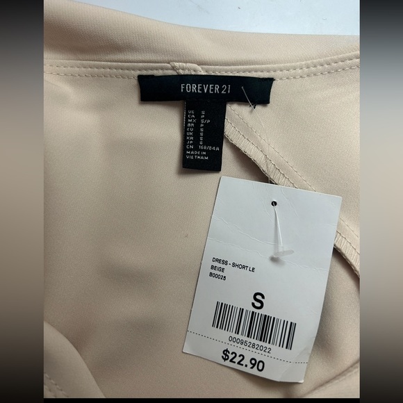Forever 21 Beige /cream mini dress Size Small. - Picture 6 of 6